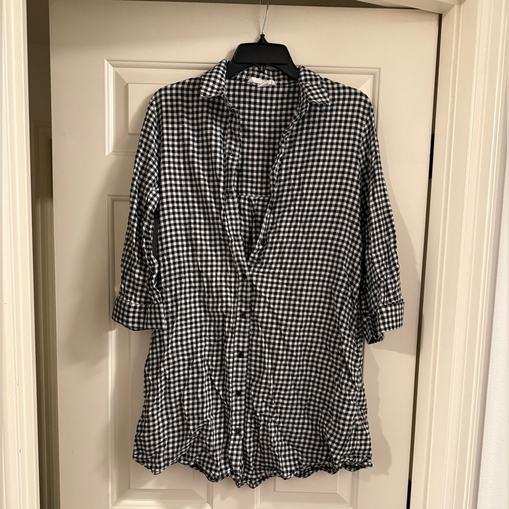 H&M Black & White Gingham Button-Up Shirt